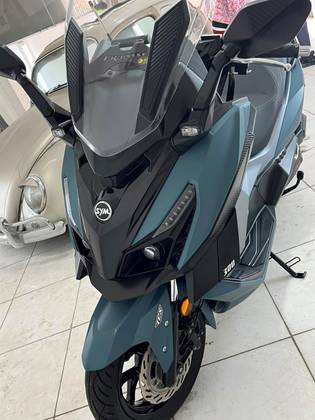 DAFRA CRUISYM 300 DAFRA CRUISYM 300